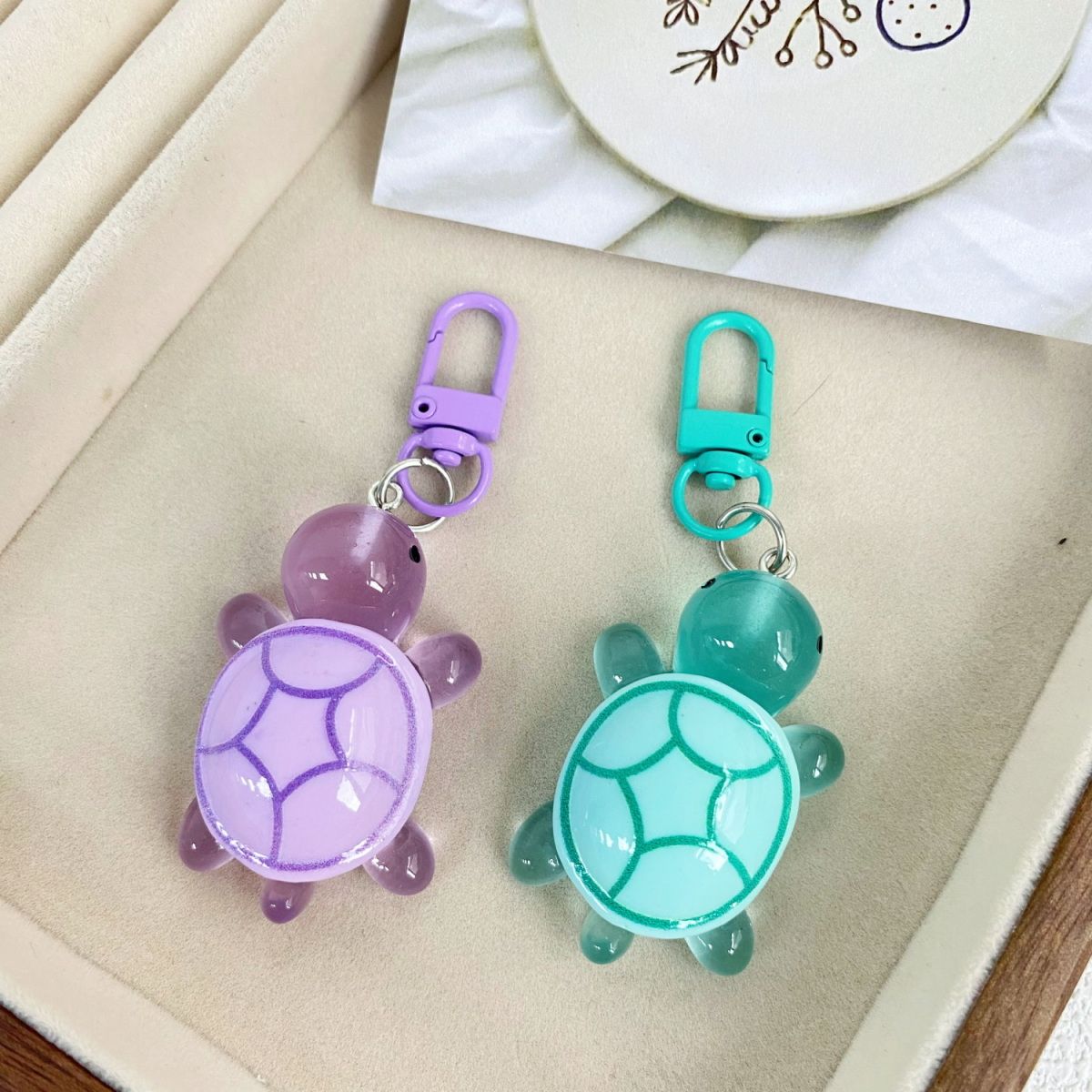 Luminous Turtle Keychain For Bags And Backpacks Sweet Gift_voghion.com