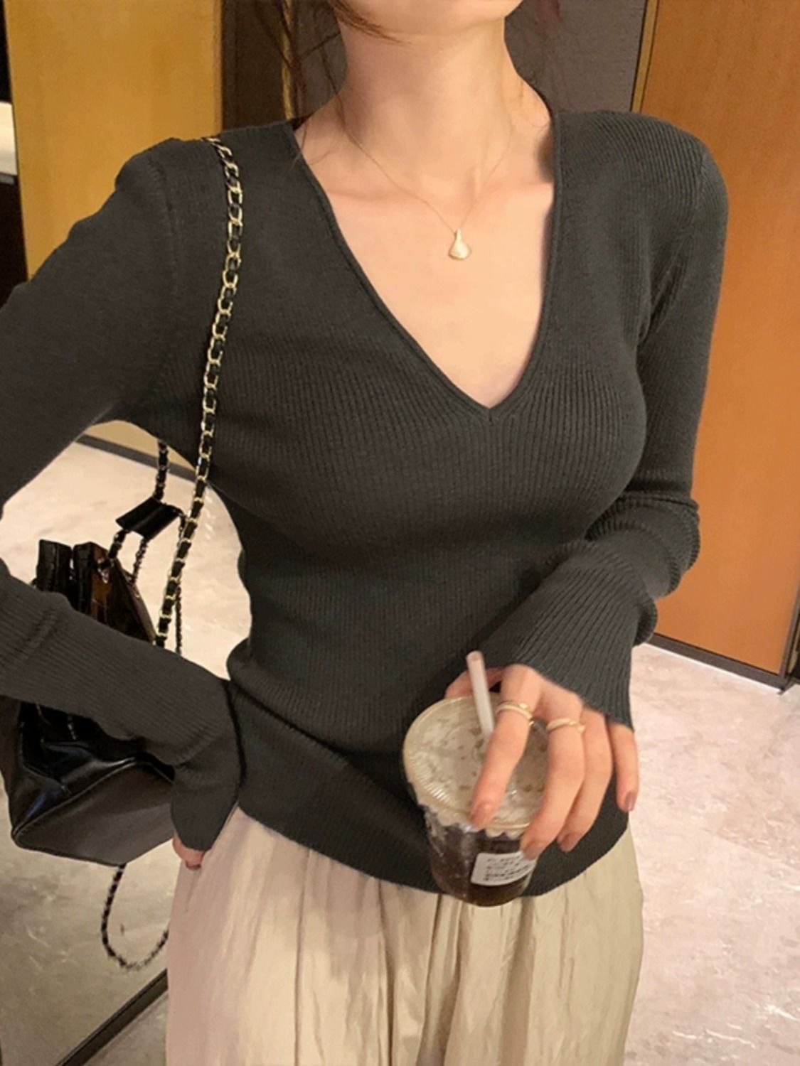 V領毛衣女內搭打底衫秋冬韓版慵懶風針織衫長袖修身長袖套頭上衣