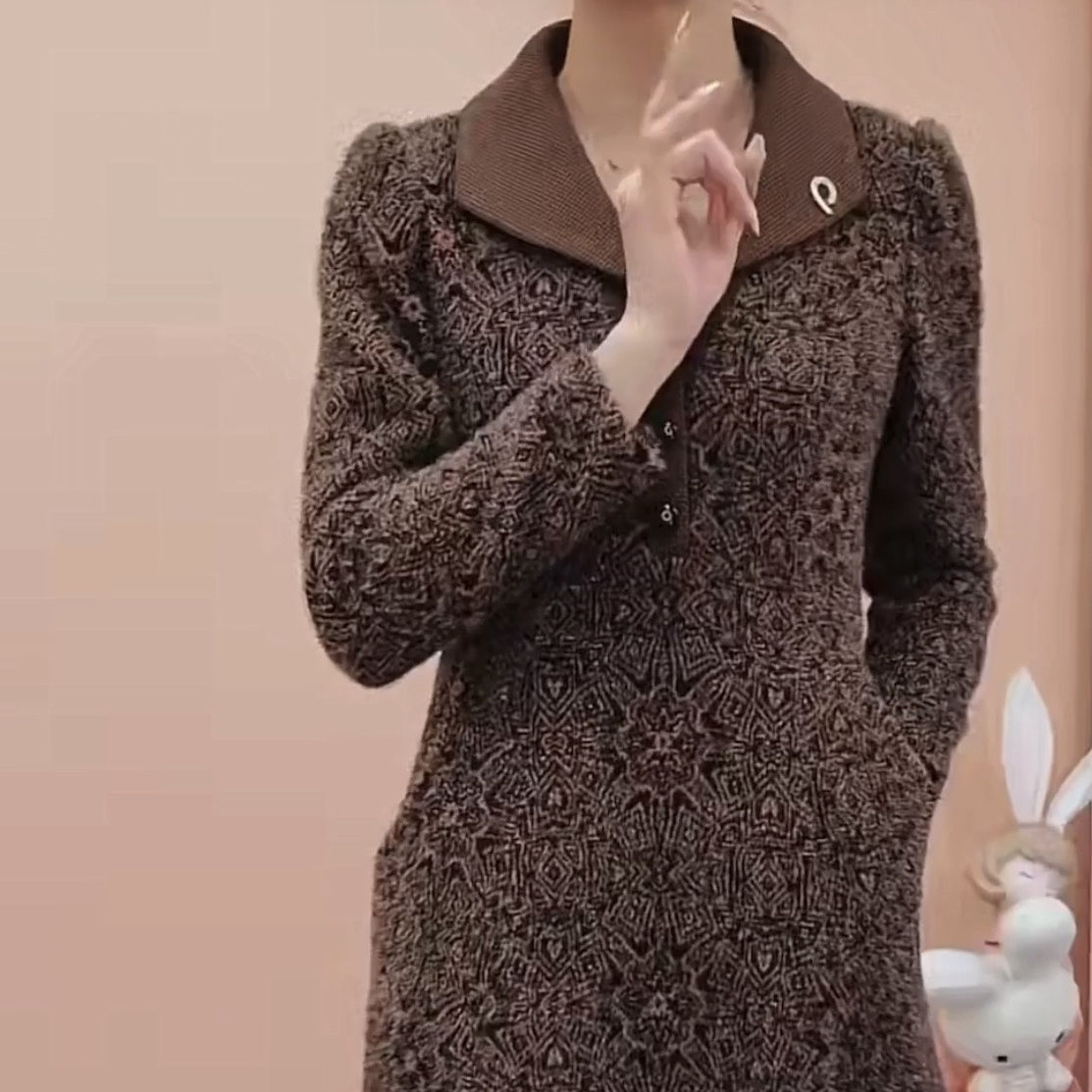 雪爾絨加厚連衣裙2023秋冬新款女時尚氣質高檔輕奢長袖中長款裙子