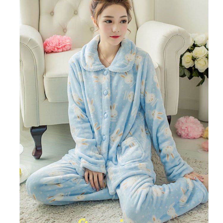 Autumn and winter pajamas for women, thickened coral velvet, warm women's flannel suit, long-sleeved cardigan, sweet winter home wear