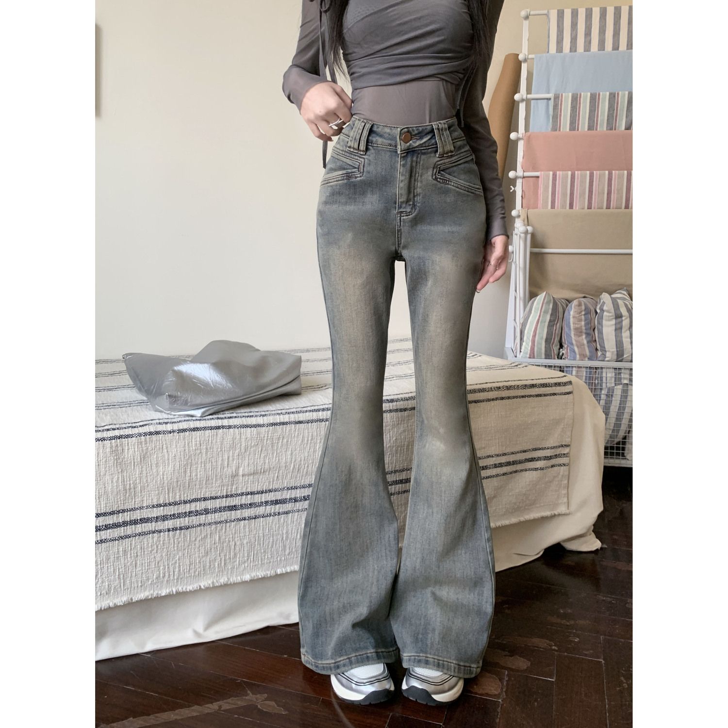Retro blue bootcut jeans for women, spring and autumn American high-waisted casual straight pants, horseshoe flared floor-length trousers