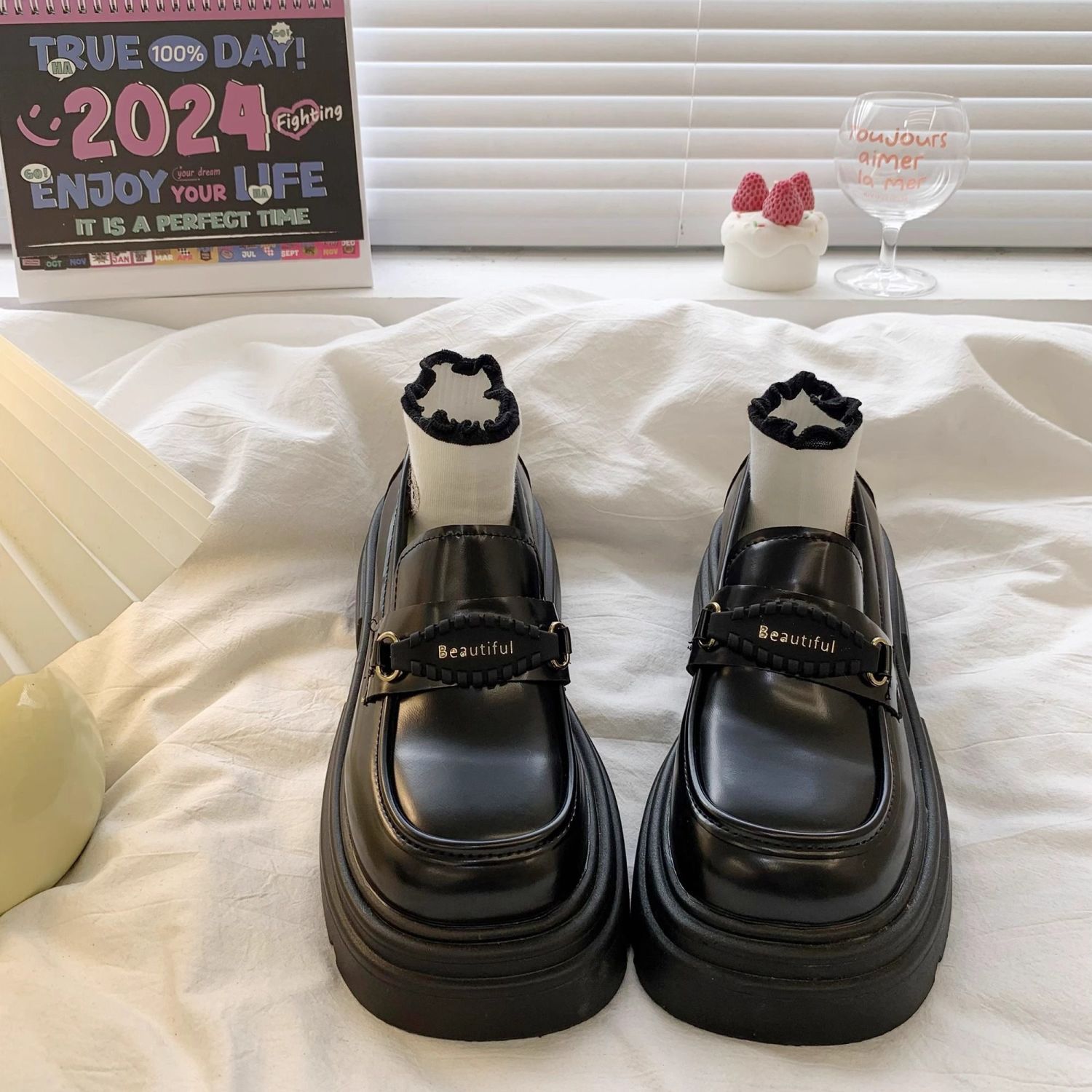 黑色一腳蹬小皮鞋女英倫風2023年秋冬季新款厚底樂福鞋學院JK單鞋