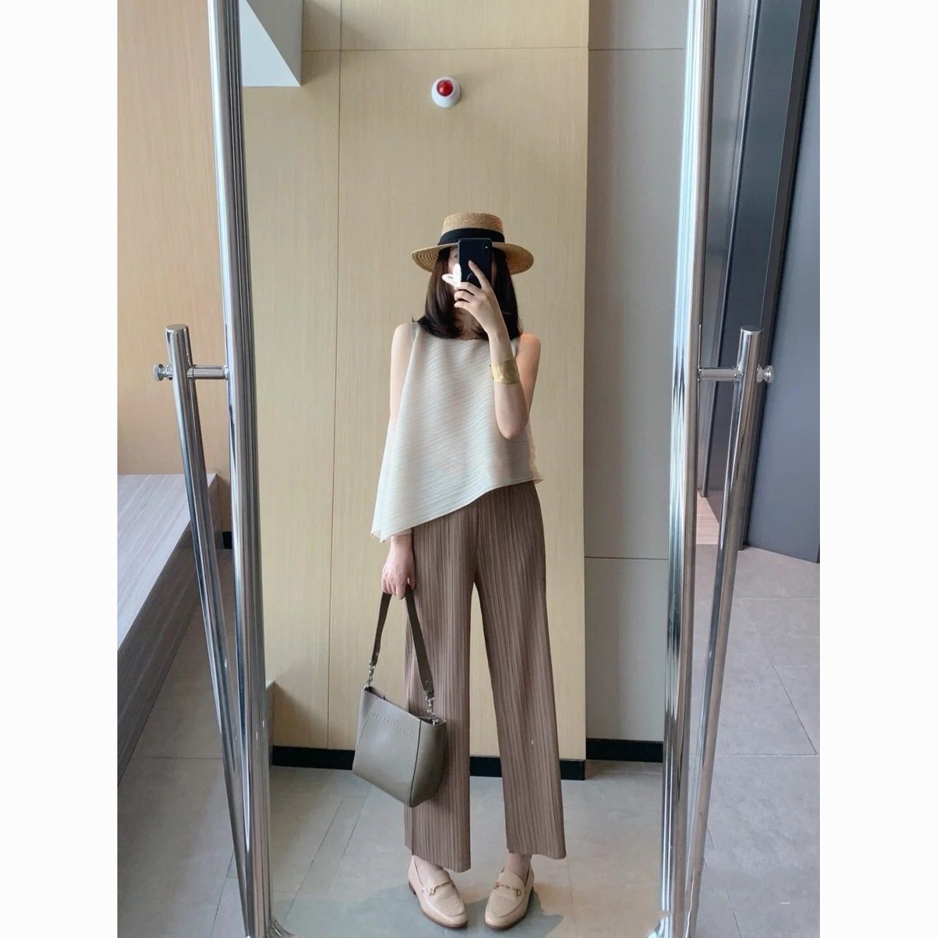 三宅裤子女褶皱九分裤2026夏直筒裤阔腿裤显瘦高腰宽松休闲九分裤