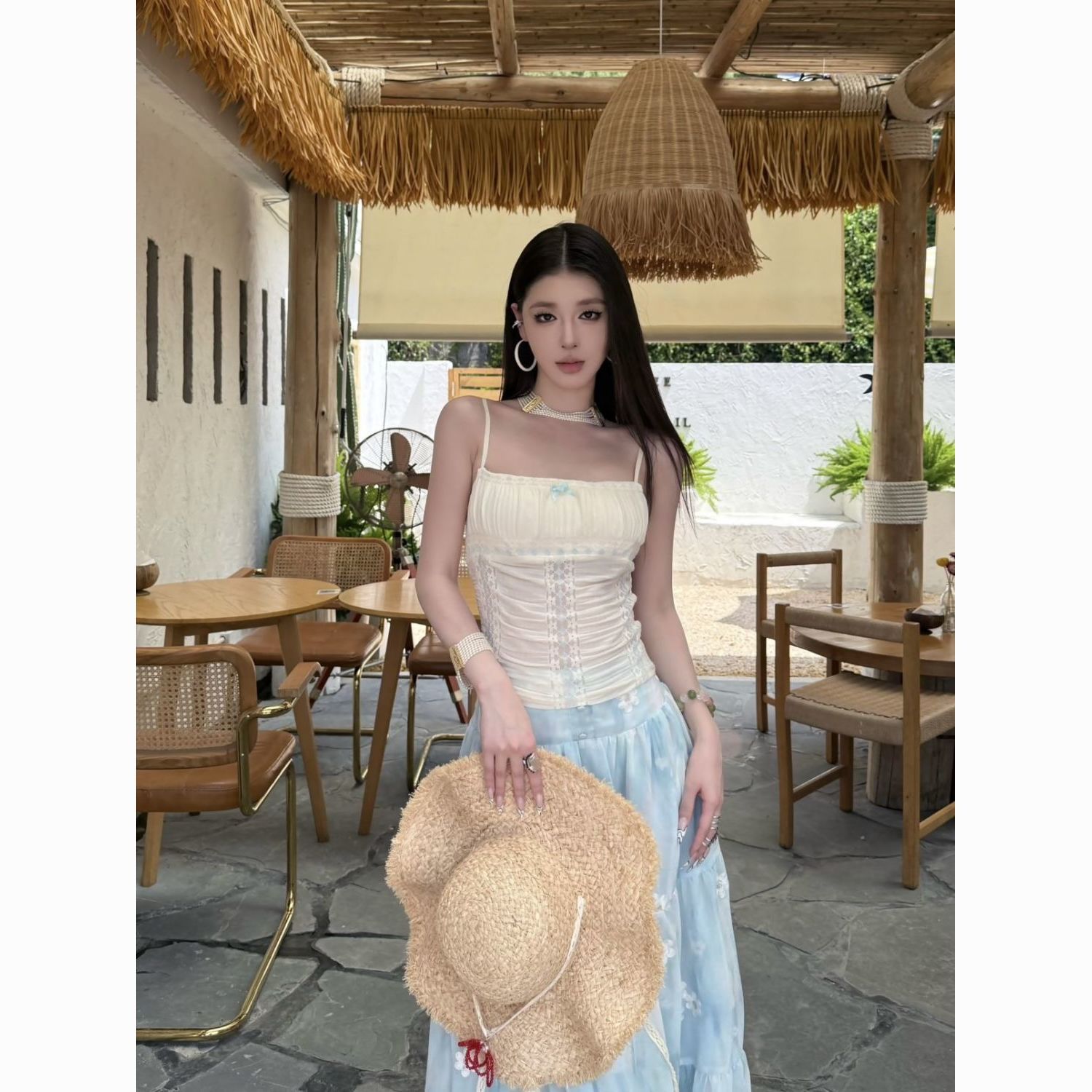 法式蓝色碎花长裙纯欲吊带上衣女夏高腰半身裙大摆长裙度假风套装