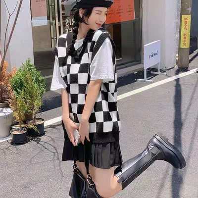 74021/新款韩款秋冬黑白格子学生百搭宽松显廋外搭马甲女针织背心复古