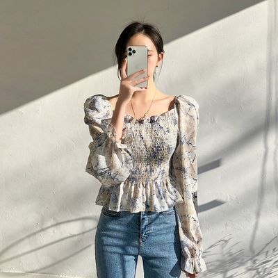 75602/一字肩印花衬衫女早秋别致设计感小众短款长袖法式方领碎花上衣秋
