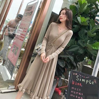 73750/打底裙长款显瘦黑色长裙2021春秋新款女装连衣裙长袖赫本小黑裙潮