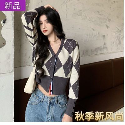 76173/2021早秋季短款高腰针织开衫女复古学院风V领菱格子撞色毛衣外套
