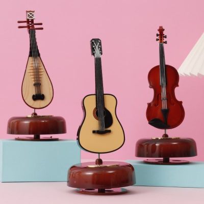 古典模型旋转提琴音乐盒八音盒创意摆件吉他琵琶萨克斯乐器模型