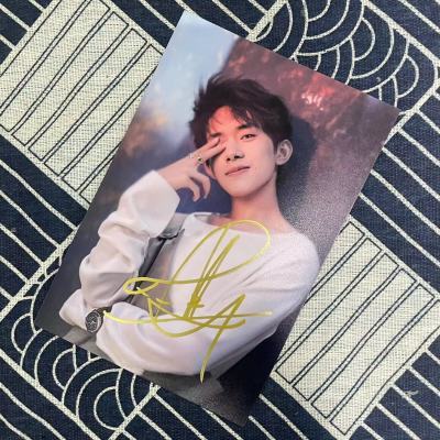 易烊千玺亲笔签名节日送女友送闺蜜朋友送同事送死党礼物礼品周边