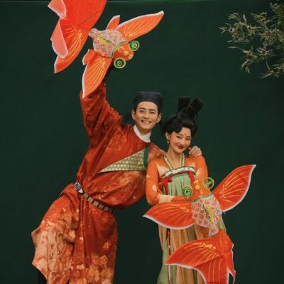 仙女古风纸鸢中式写真摄影金鱼风筝中国风古装创意儿童拍照手风筝