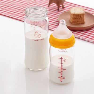 玻璃奶瓶防摔宝宝新生儿婴儿用品小奶瓶宽口径吸管硅胶鸭嘴喝水杯