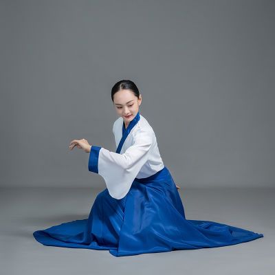 朝鲜舞练习裙鲜族裙演出服装女练功鞋传统帆布软底勾鞋一片式裹裙