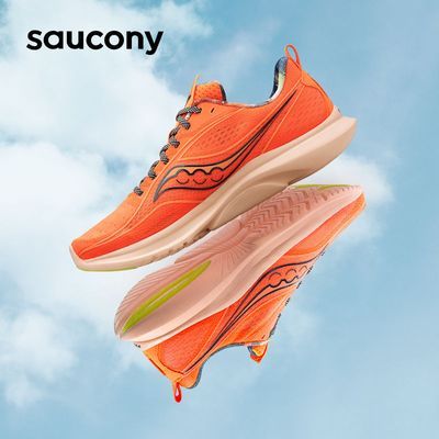 Saucony索康尼新款跑步鞋情侣KINVARA菁华13轻量透气跑鞋缓震运动