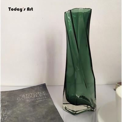 现代花瓶绿色透明几何玻璃花器北欧客厅简约餐厅法式插花摆件