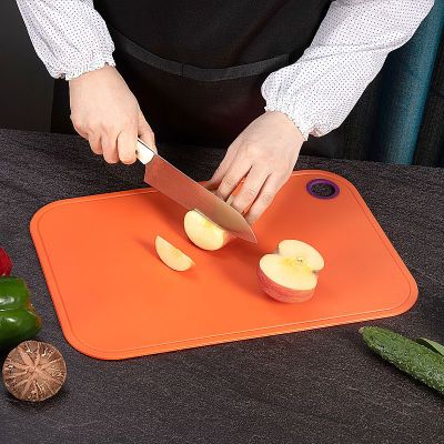 tpu菜板防霉家用切菜板迷你轻薄防滑双面案板水果砧板硅胶食品级