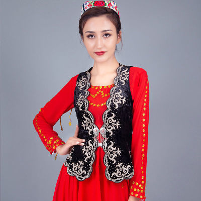 新疆舞蹈服装女马甲维吾尔族广场舞外穿绣花背心马夹民族风马甲女