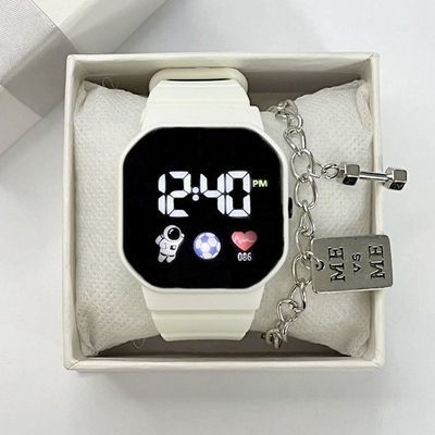 科技感ins高颜值简约时尚防水电子表儿童LED太空人学生党手表男女