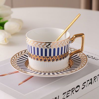 家用轻奢陶瓷咖啡杯子欧式奢华高级感咖啡杯碟套装高档精致马克杯