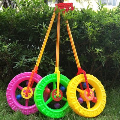 宝宝手推轱辘圆圈推推乐玩具幼儿园节目活动儿童玩具学步车轮滚轮