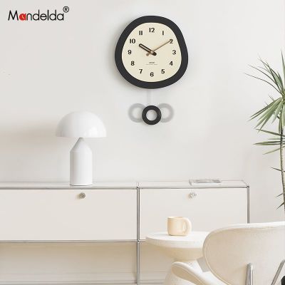 Mandelda免打孔个性贴墙挂钟客厅通用静音时钟创意法式艺