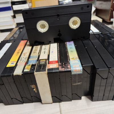 报废录像带摆件 不能播放的 适合装饰 影视道具VHS老式磁带一本价【3天内发货】