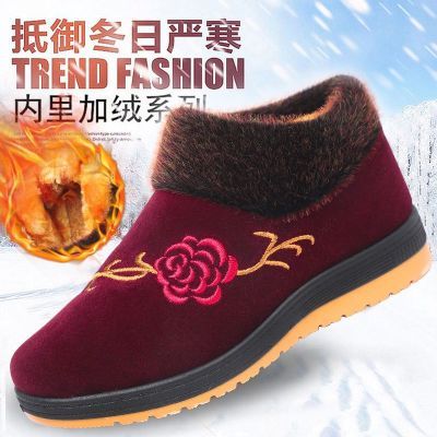 老北京布鞋女冬季加绒加厚老人棉鞋保暖防滑中老年棉靴平底奶奶鞋