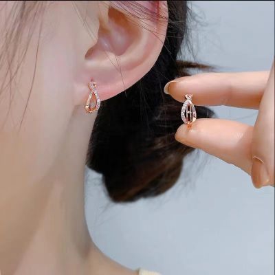 首单直减小鱼耳环玫瑰金耳环耳钉设计高级耳饰小众新款气质耳扣