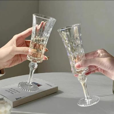 [盛瑞堂】拍一发二香槟杯新款玻璃杯家用高颜值水晶玻璃创意水杯