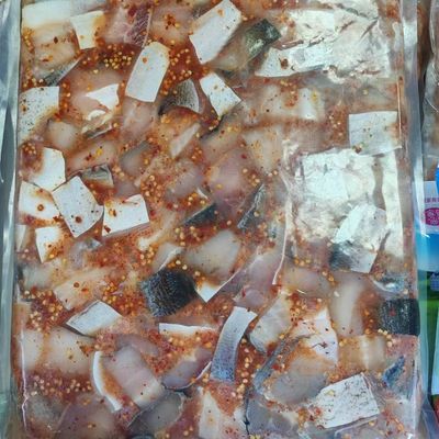 冷冻鲢鱼块20斤速冻新鲜鲢鱼段半成品干锅鲢鱼饭店食堂快餐商用