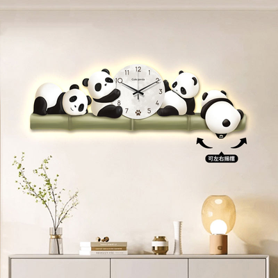 熊猫钟表2024客厅小熊猫挂钟新款创意静音时钟餐厅背景墙家用