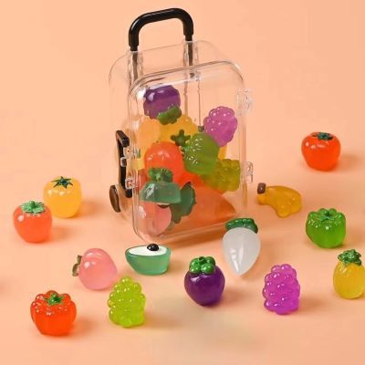 迷你行李箱夜光水果蔬菜儿童过家家玩具微缩草莓菠萝仿真食玩模型