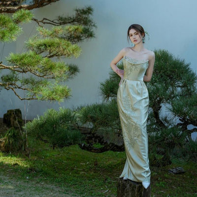 10905#新中式晨袍女新娘结婚敬酒服主持人订婚礼服高端轻奢