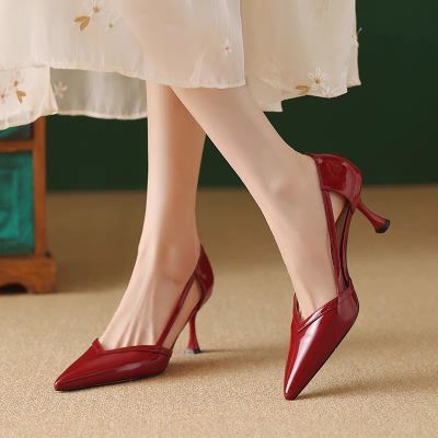 2024洋气红色真皮新款包头凉鞋性感尖头漆皮气质浅口高跟鞋高