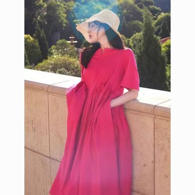 法式气质宽松玫红色连衣裙2024新款高级感遮肚子显瘦减龄裙子