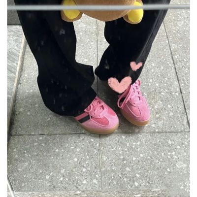 小雯推荐 2024新款 得训草莓熊 粉色 实图联系客服好的鞋