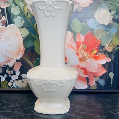 Lenox梅花瓶浮雕方瓶陶瓷花瓶可水培,可插鲜花高颜值居家