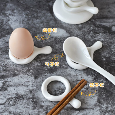 优质高档骨瓷放筷子托勺子托二合一多功能蛋托家用筷架托陶瓷餐具