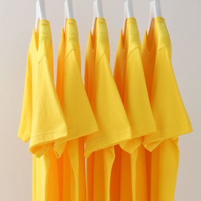 210纯棉亮黄樱草黄鲜黄色短袖t恤女柠檬黄暖黄色宽松打底上衣