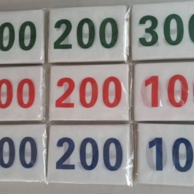 号码布定制号码牌定制背带式名字牌定制田径运动会姓名牌定制