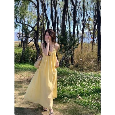 法式黄色吊带连衣裙女装夏季海边度假风穿搭裙子宽松A字裙长裙子