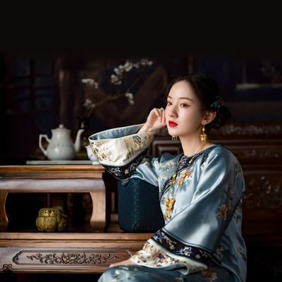 ���ڲ���������ͥǰح���ﶬ���¿�����縴�Ŵ���廨���޷¹Ŷ���������ȹ 2293.3Ԫ