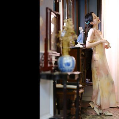 ���ڲ��������³�ϼح�ļ��¿�ح˫�ӡ���ճ����¶������ѧ������ 933.3Ԫ