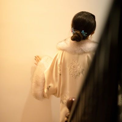 ڲӳѩح廨ʷޱů״Ů    1588Ԫ