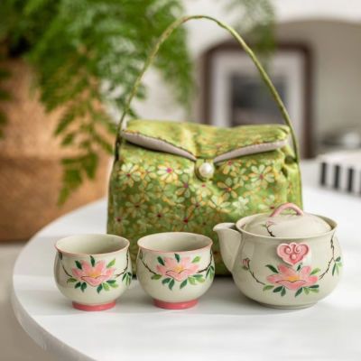 手绘桃花朵朵花瓣壶泡茶家用花茶壶陶瓷功夫茶具便携旅行装花形杯