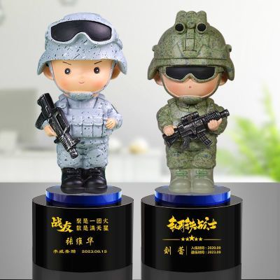 创意特种兵退伍军人桌面手办纪念品生日礼物战友铁血军魂士兵摆件