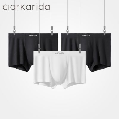 ���ڲ�����ClarKarida������ʿ�ڿ���Ī�����ļ��޺�ƽ�ǿ�͸�������ĽǶ̿� 97.5Ԫ