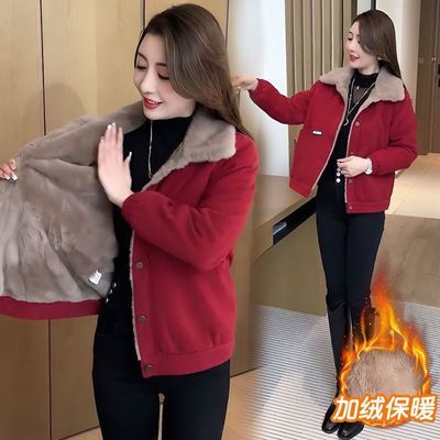 高端时尚保暖加绒加厚外套女妈妈装短款冬季大衣美减龄服饰穿搭