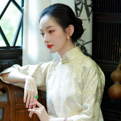 ���ڲ��������ϻ�Ӱح2024�＾�¿�ح��ɫ˿ë�Ứ���г������۹����ճ����� 1750.15Ԫ