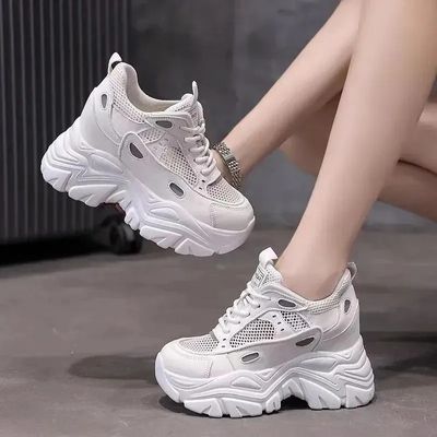 新款2024女透气时尚休闲厚底小个子内增高女鞋【图片俩款随机